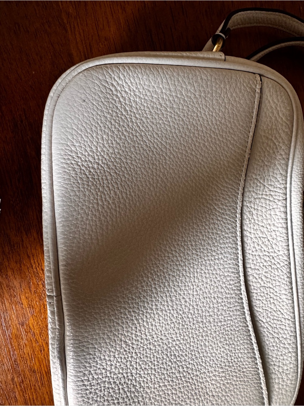 Jamie Camera Bag Coach Leather Crossbody in Chalk/White with Gold Hardware - Picture 3 of 3
